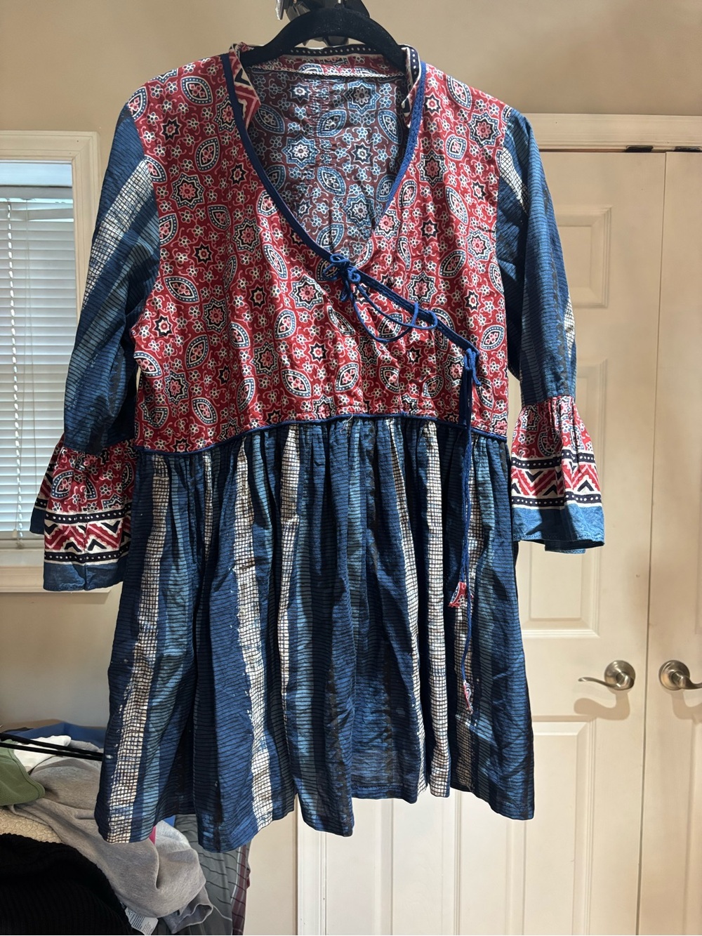 Boho flowy top with paisley print